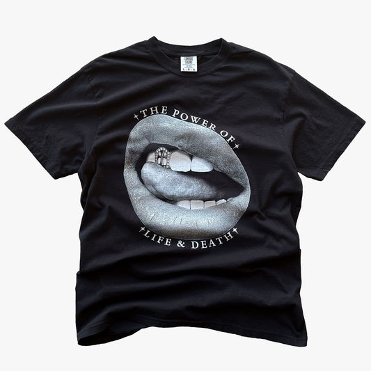 "HOLY LIPS" T-SHIRT - WHITE / BLACK