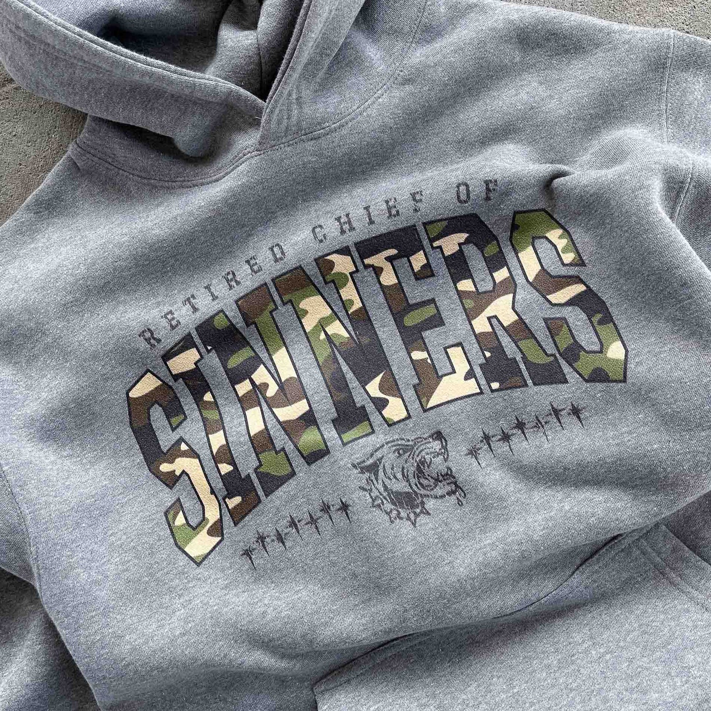 "RETIRED CHIEF OF SINNERS" HOODIE - REVERSE CAMO PRINT / GREY